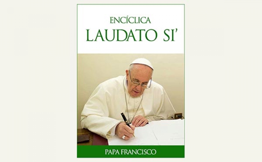 Monse&ntilde;or Osoro imparte una conferencia sobre la Laudato si' en Jerez