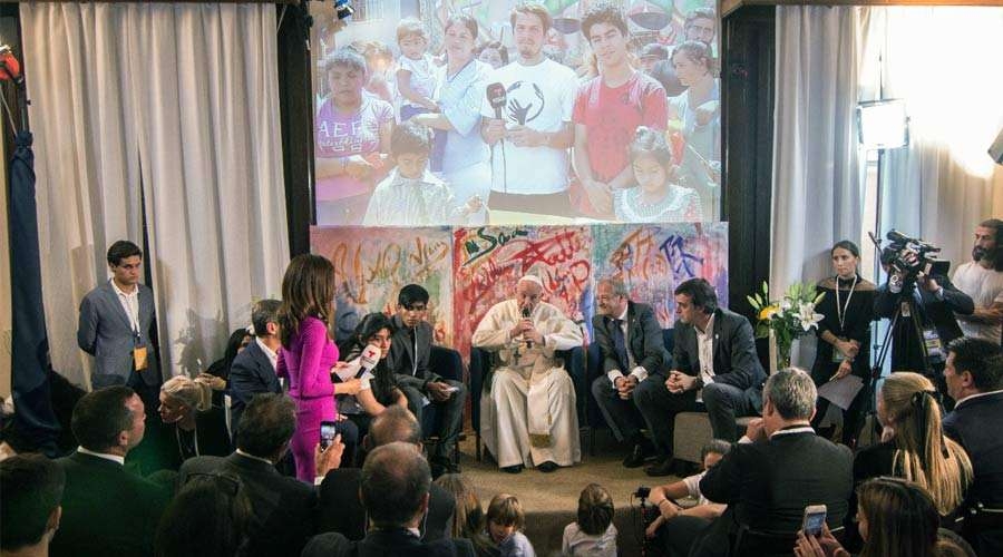 El Papa a ni&ntilde;os v&iacute;ctimas del terremoto en M&eacute;xico: Miren siempre adelante