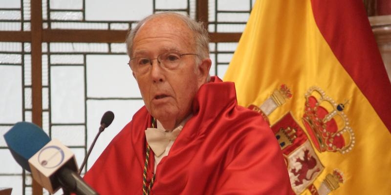 Marcelino Oreja: &laquo;Solo los valores salvar&aacute;n la s&iacute;ntesis europea&raquo;