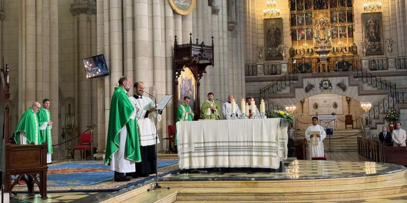 El cardenal Jos&eacute; Cobo, en el DOMUND, recuerda que los misioneros &laquo;son los mejores embajadores de Dios en nuestro mundo&raquo;: &laquo;Son una joya preciosa&raquo;