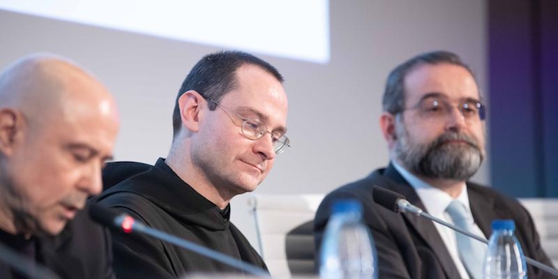 El padre Santiago Cantera aboga por recuperar la formaci&oacute;n human&iacute;stica en los estudios