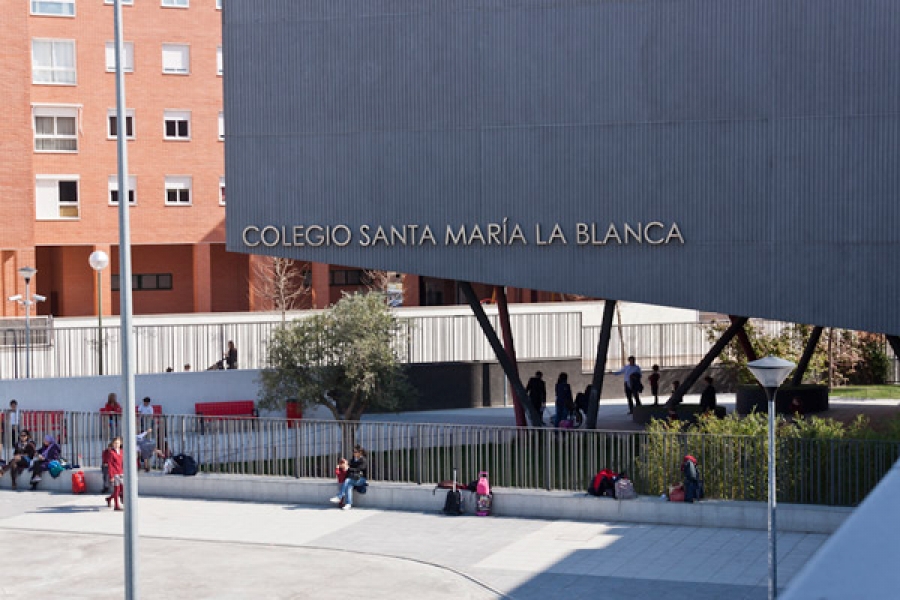 La Joven Orquesta Nacional de Holanda visita el colegio Santa Mar&iacute;a la Blanca
