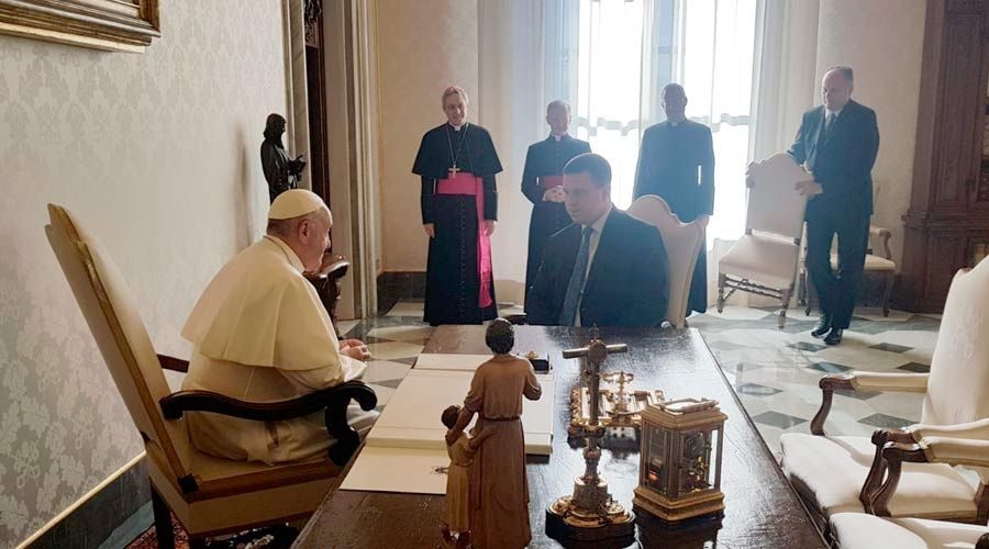 El Papa Francisco y el Presidente de Estonia se re&uacute;nen para hablar de migraci&oacute;n