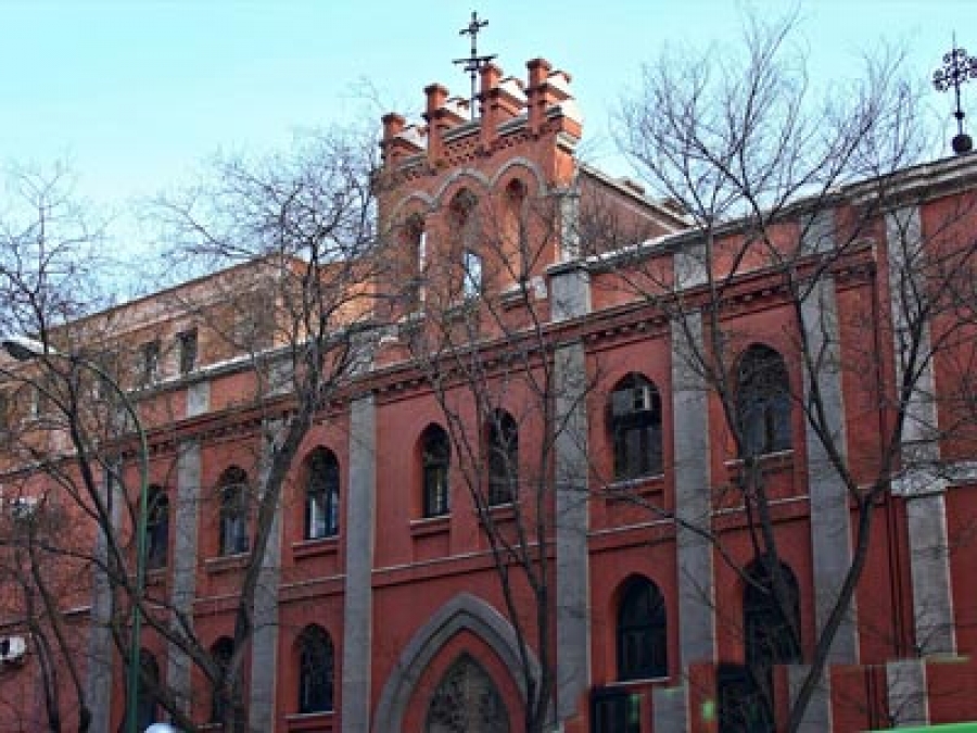 El Colegio Divina Pastora acoge un encuentro de profesores de los 30 centros educativos diocesanos