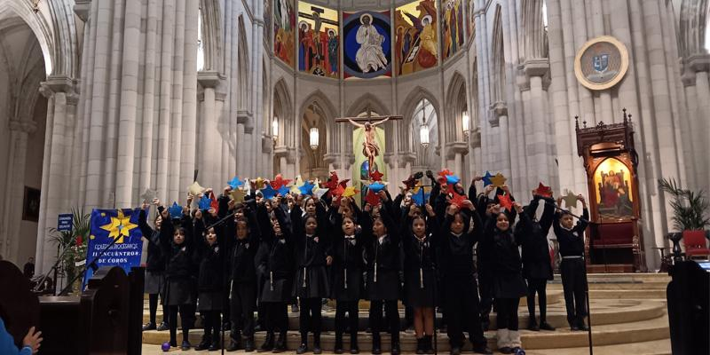 Vicente Mart&iacute;n, obispo auxiliar, a los ni&ntilde;os del certamen de Coros de los colegios diocesanos: &laquo;Hoy queremos ser m&uacute;sica de Dios&raquo;