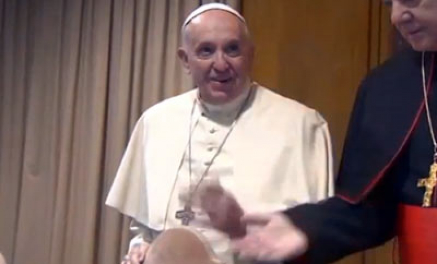 El Papa confirma que viajará a Filadelfia el año que viene (Vídeo)