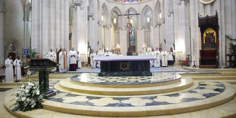 La Universidad Eclesiástica San Dámaso celebra la festividad de su patrón recordando el testimonio de los mártires: «En ellos brilla el poder liberador de la cruz y son semilla de esperanza para el mundo»