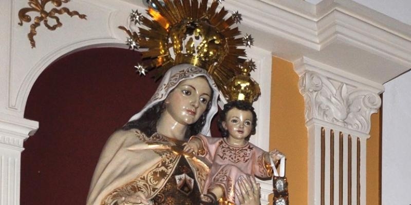Puente de Vallecas prepara con alegr&iacute;a la festividad de la Virgen del Carmen, &laquo;para recibir su protecci&oacute;n y encomendarse a su presencia maternal&raquo;