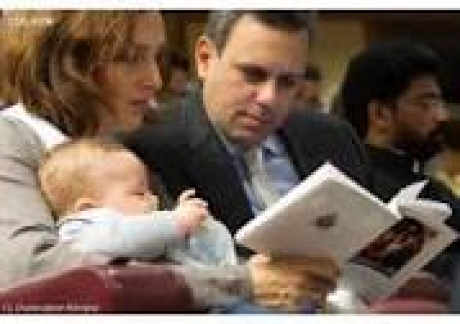 Los matrimonios intervienen en la Asamblea Sinodal