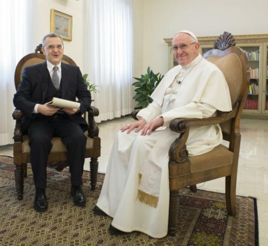 El Santo Padre felicita el A&ntilde;o Nuevo a China y manifiesta el deseo de que su aportaci&oacute;n al di&aacute;logo entre los pueblos contribuya a la paz y al desarrollo
