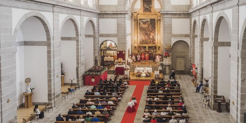 Loli Iborra, de la Hermandad de San Bernabé de El Escorial: «Pedimos al santo salud y trabajo para todas las familias»