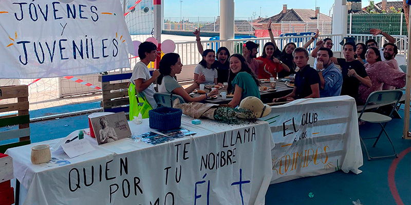 La parroquia es el &laquo;lugar de congregaci&oacute;n&raquo; para los madrile&ntilde;os que se mudan a los pueblos