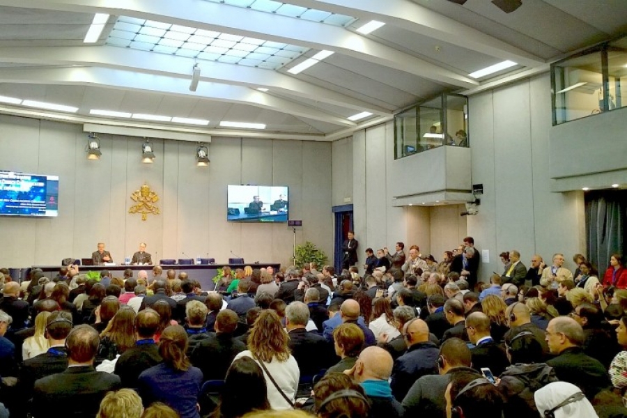 La reforma de los medios de comunicaci&oacute;n del Vaticano concluir&aacute; en el 2018