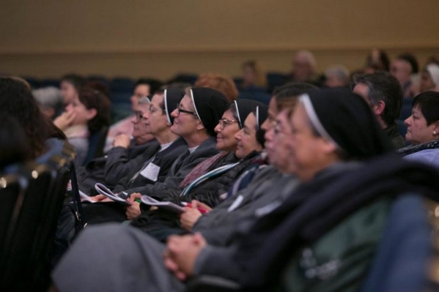 'Consagraci&oacute;n y Secularidad', Carta a los obispos sobre los Institutos Seculares