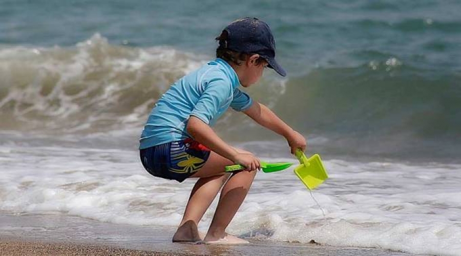 Ni&ntilde;os con discapacidad podr&aacute;n disfrutar de la playa gracias a donaci&oacute;n del Papa