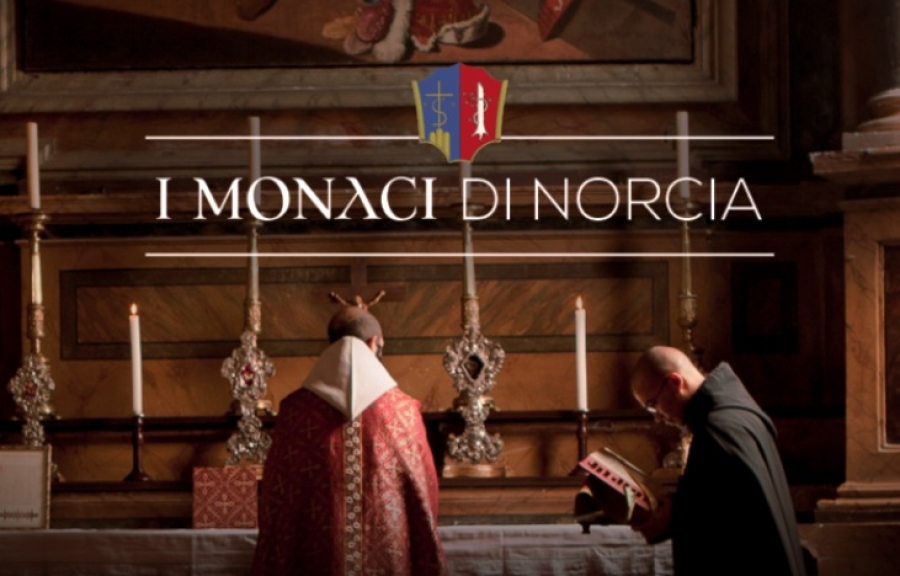 Italia: los monjes benedictinos se quedan en la zona del terremoto