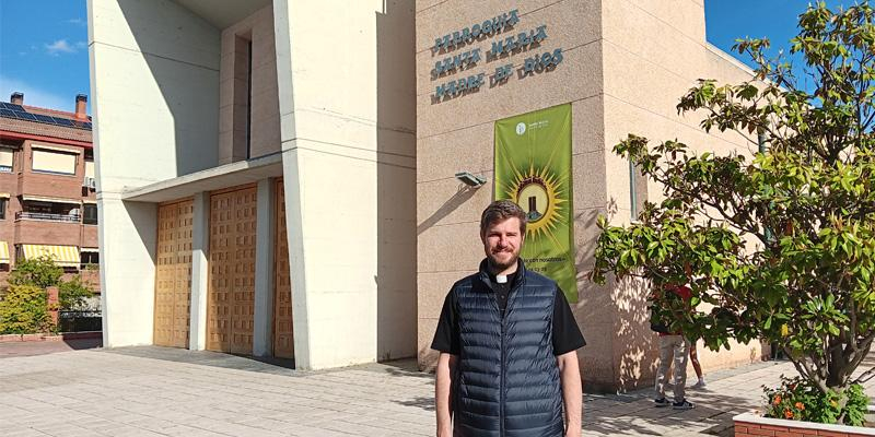 Antonio Gil-Delgado ser&aacute; ordenado presb&iacute;tero este s&aacute;bado en la catedral de la Almudena: &laquo;A dar la vida aprender&eacute; dando la vida&raquo;