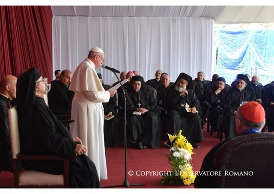 El Papa a los consagrados de Egipto: &laquo;Sean motivo de salvaci&oacute;n para todos, sobre todo para los &uacute;ltimos&raquo;