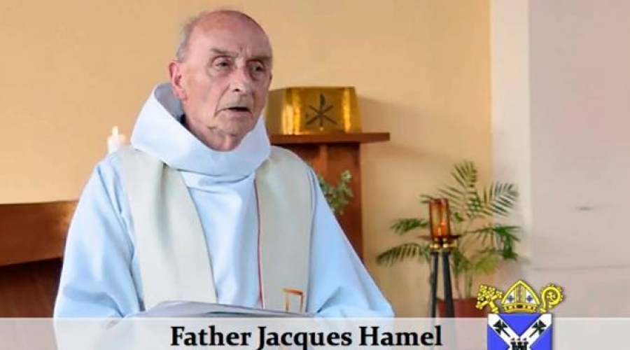 Dedican plaza al P. Jacques Hamel asesinado por ISIS en Francia