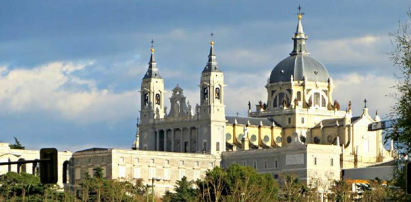El cardenal Jos&eacute; Cobo preside la Misa jubilar para la Vida Consagrada