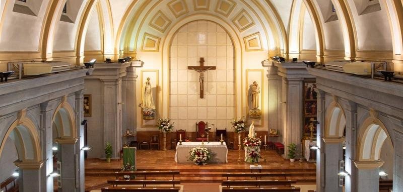 Nuestra Se&ntilde;ora del Rosario de F&aacute;tima celebra su fiesta patronal con un amplio programa de actos lit&uacute;rgicos