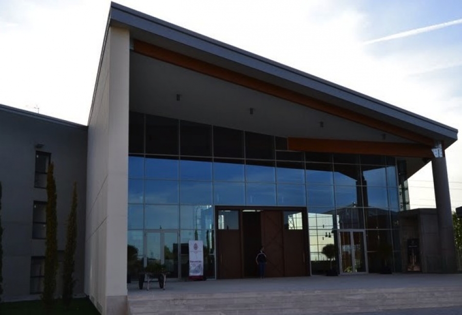 El p&aacute;rroco de Santa Mar&iacute;a la Blanca invita a sus feligreses a regresar &laquo;de la fantas&iacute;a&raquo; y a &laquo;labrar la vi&ntilde;a&raquo;