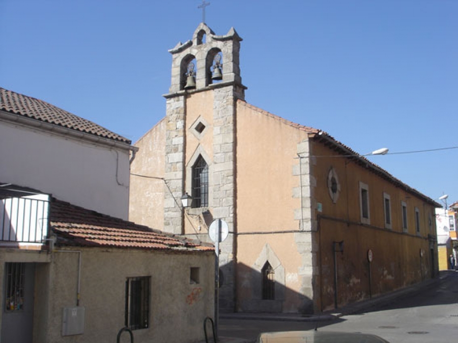 La ermita de Santiago de Collado Villalba acoge la vigilia de Pentecostés