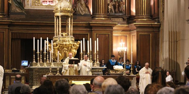 Cardenal Osoro: &laquo;A ejemplo de Mar&iacute;a y de Jos&eacute;, acojamos la vida&raquo;