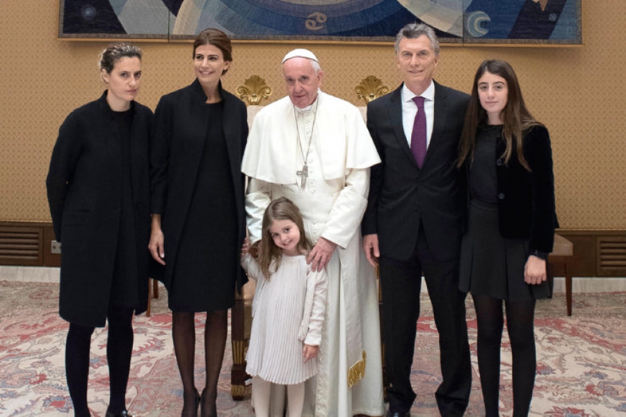El Papa conversa con el presidente Macri sobre lucha a la pobreza y cultura del encuentro
