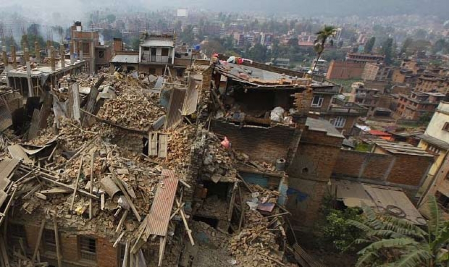 Situación dramática en Nepal: hace falta agua, comida, refugios de emergencia y curas médicas