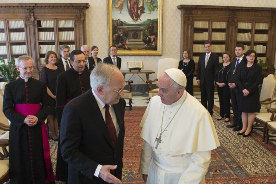 Inmigraci&oacute;n e integraci&oacute;n, en el coloquio de Francisco con el presidente Suizo