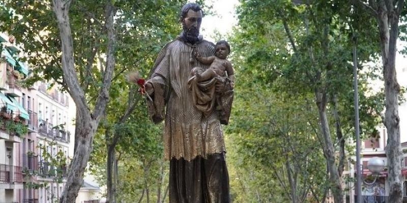Misa mayor y procesi&oacute;n en la festividad de San Cayetano