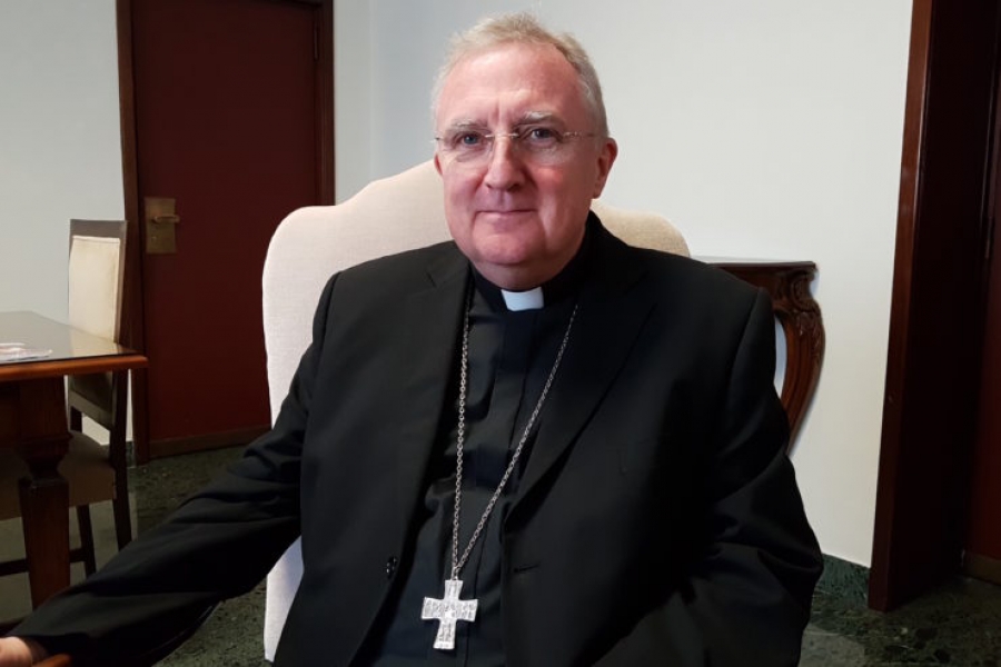 Entrevista a monse&ntilde;or Roche: las v&iacute;speras anglicanas en San Pedro son otro paso del 'caminar juntos'