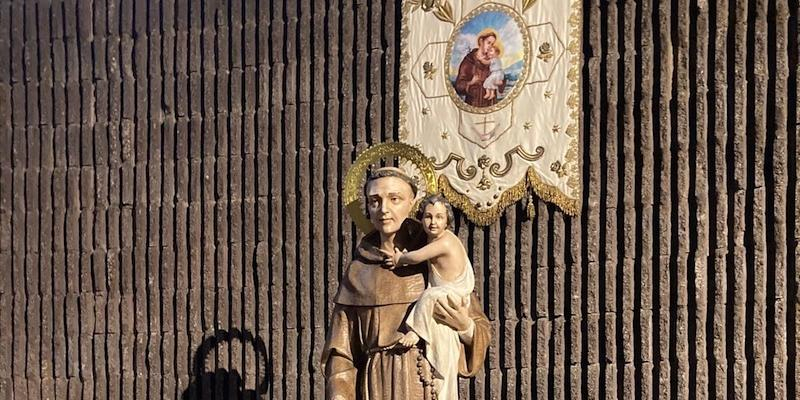 Severino Cervero, párroco de San Antonio del Retiro: «La devoción a san Antonio no ha disminuido»
