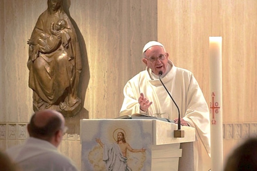 El Papa en Santa Marta: la vanidad es la osteoporosis del alma