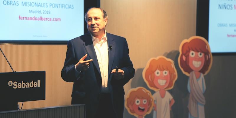 Fernando Alberca en la presentaci&oacute;n del proyecto 'Con Jes&uacute;s Ni&ntilde;o a la Misi&oacute;n': &laquo;Hacer bien a los dem&aacute;s es un s&iacute;ntoma de madurez&raquo;