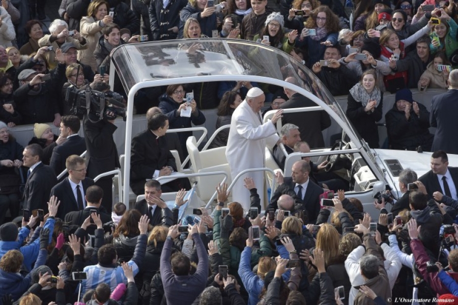 El Papa invita a no temer &laquo;reconocernos pecadores&raquo;