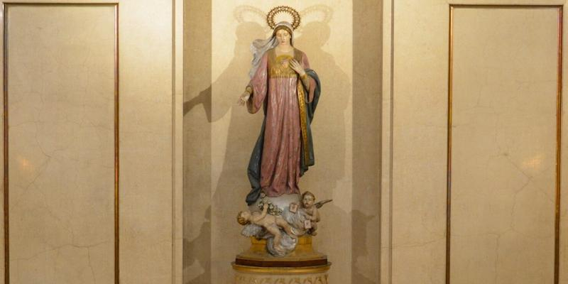 Novena en Inmaculado Corazón de María como preparación a su fiesta titular