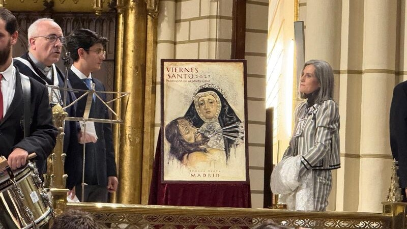 Jos&eacute; Ricardo Gonz&aacute;lez del Alba, autor del cartel del Viernes Santo de la Parroquia Santa Cruz: &laquo;Es una invitaci&oacute;n a entrar en el misterio pascual y a esperar con fe el alba de la Resurrecci&oacute;n&raquo;