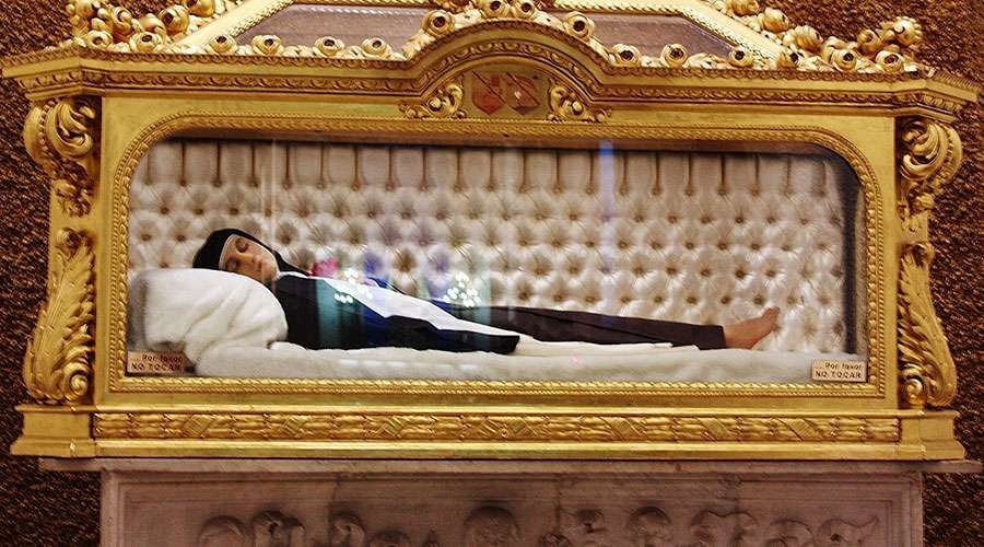 El Vaticano proh&iacute;be el comercio de reliquias y establece nuevas normas para su exposici&oacute;n