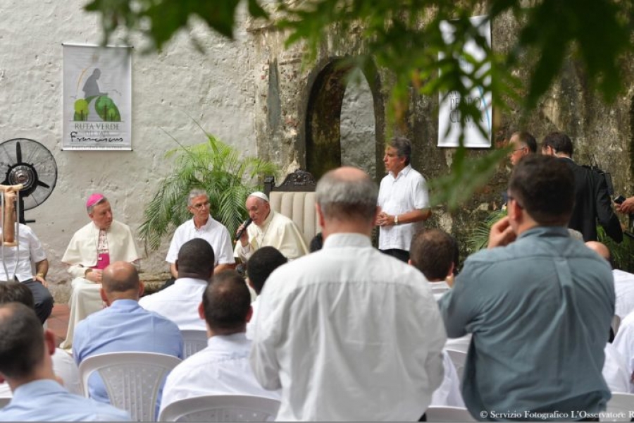 El Santo Padre va la zona portuaria de Contecar para celebrar la misa