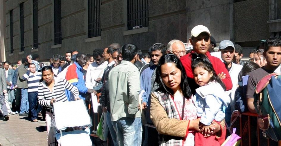 La Delegaci&oacute;n de Migraciones ayuda a preparar la prueba para la obtenci&oacute;n de la nacionalidad espa&ntilde;ola