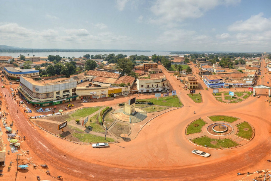 El Vaticano y Centro&aacute;frica firman un acuerdo de compromiso rec&iacute;proco por el bien com&uacute;n
