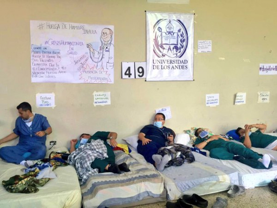 El gobierno a&uacute;n no deja a la Iglesia traer medicinas y alimentos a Venezuela