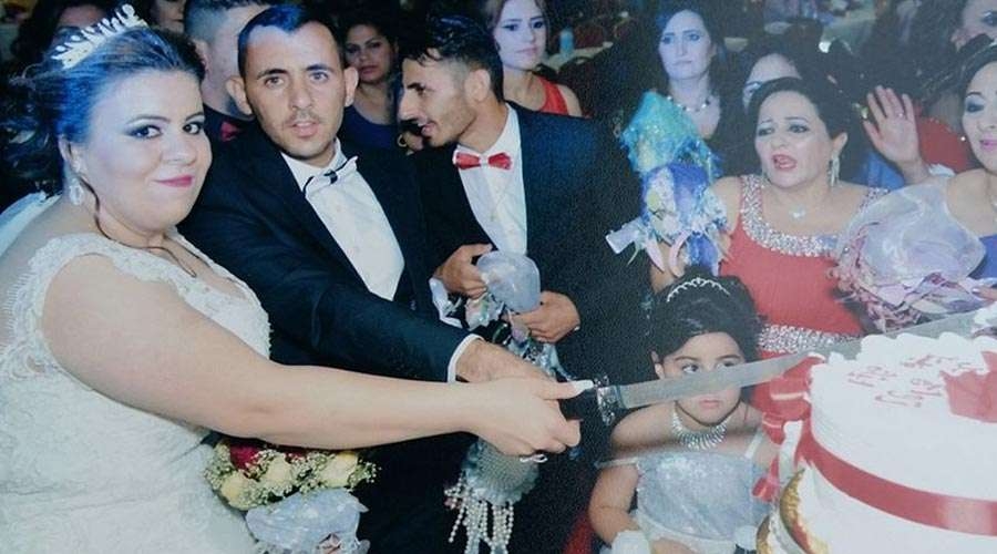 Estas parejas se casaron en medio de la guerra y la miseria en Irak y Siria