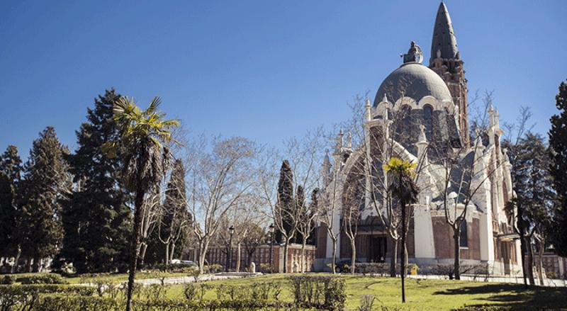 El cardenal Jos&eacute; Cobo preside un responso y una Eucarist&iacute;a en la capilla Cementerio Nuestra Se&ntilde;ora de la Almudena, en la solemnidad de Todos los Santos