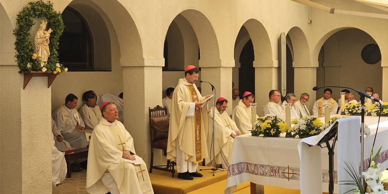 El cardenal Cobo, a los sacerdotes en la fiesta de Jesucristo, Sumo y Eterno Sacerdote: &laquo;Jes&uacute;s pide la uni&oacute;n de los bautizados y la comuni&oacute;n entre nosotros los sacerdotes&raquo;