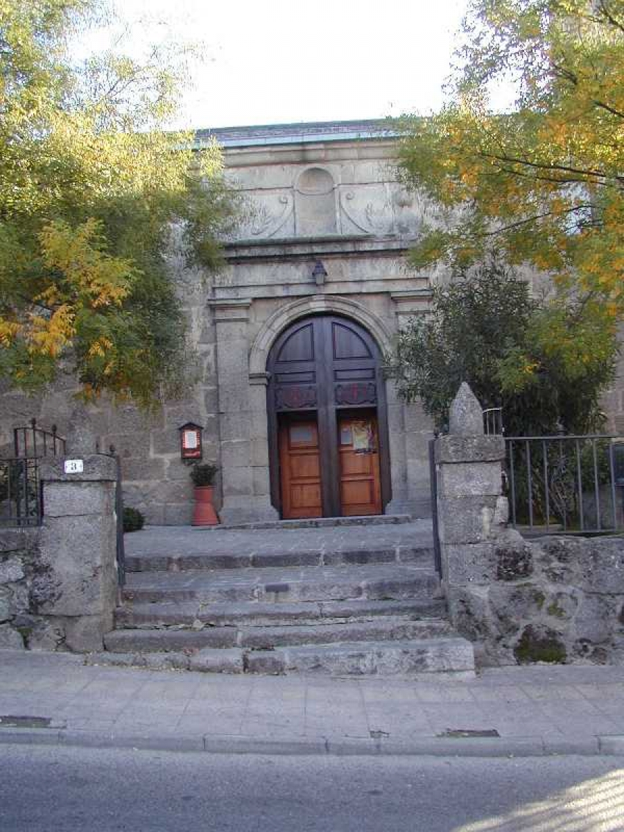 La parroquia de Colmenarejo pone en marcha una escuela de padres
