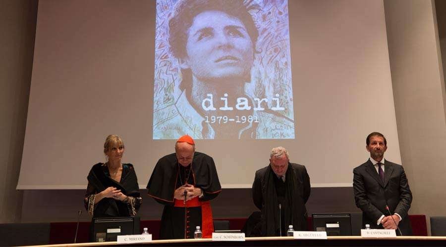 Presentan memorias de Carmen Hern&aacute;ndez, iniciadora del Camino Neocatecumenal