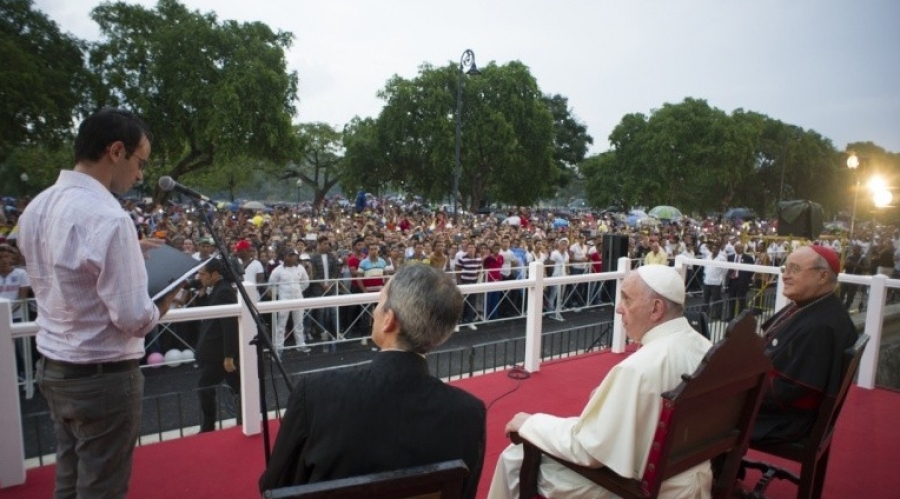 Francisco a la juventud cubana: &ldquo;Sean capaces de crear la amistad social&rdquo;